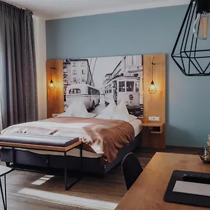 4* Hotell Levy's & Breakfast